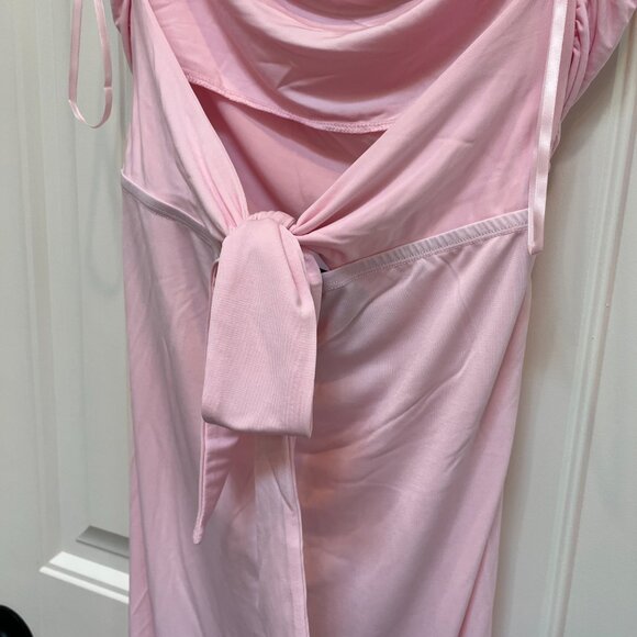 NWT White Fox Boutique On My Own Again Maxi Dress Pink Size Medium - Picture 9 of 10